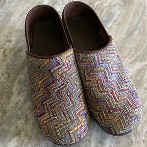 Womens Sanita Clogs Size 39, Tapestry Print